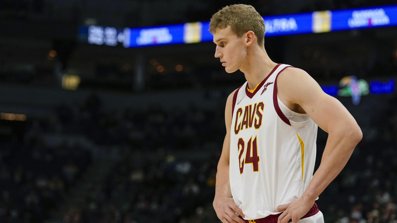 关于克里夫兰骑士内部会议纪要流出：集结日手感冰凉，CBA常规赛使命明确，年轻球员得到机会的信息多米体育官方下载